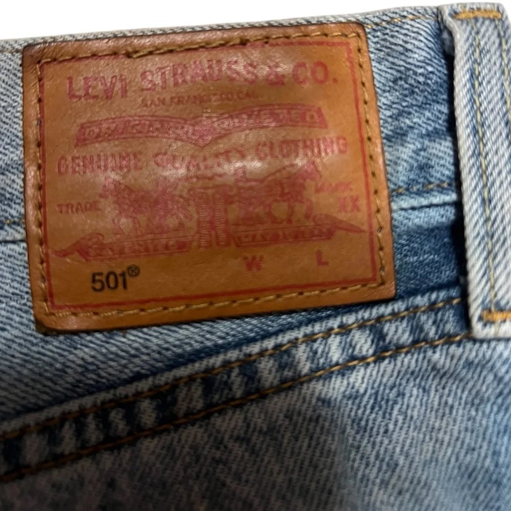 Levis Premium 501 Blue Distressed Denim Jean Shorts Frayed- Size 28